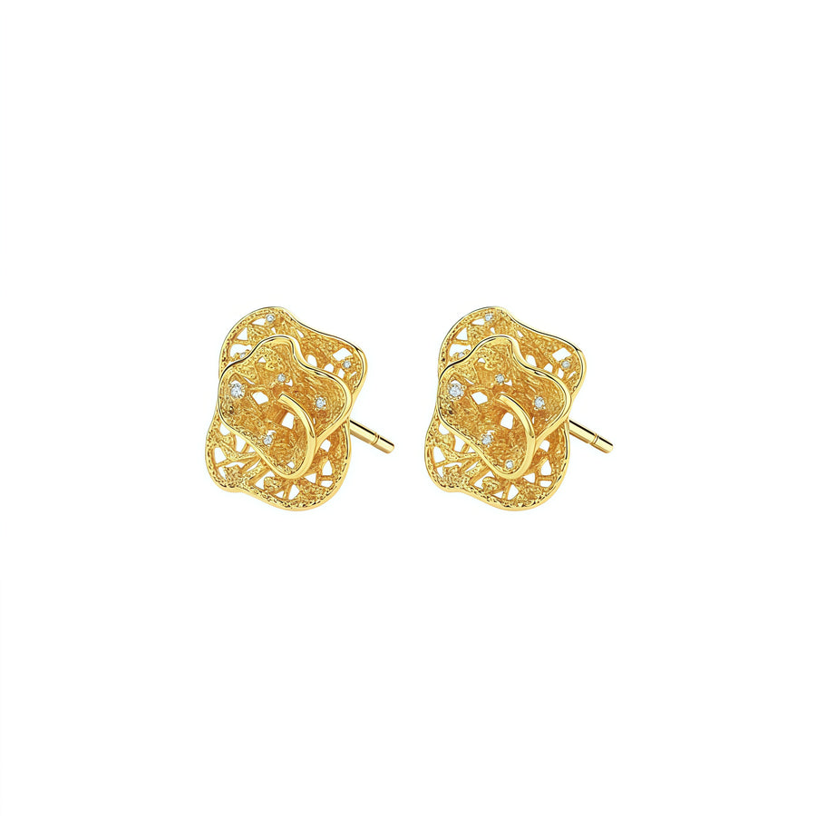 Levis Lace Skirt Stud Earrings (Gold)